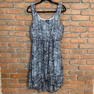 Love Reign Black White Chevron Print‎ Sleeveless High Low Dress Chiffon Size S